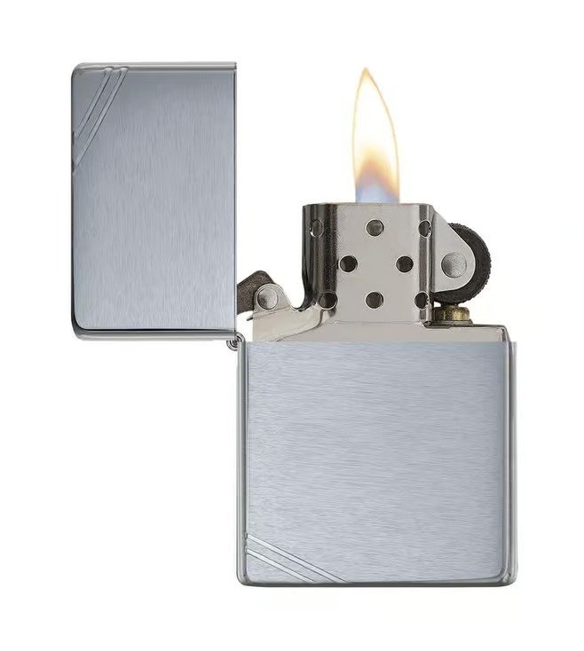 Classic Street Chrome with Slashes Windproof Lighter